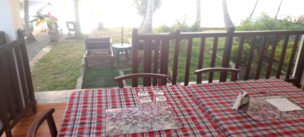 Koggala Lake View P&J Villa المظهر الخارجي الصورة