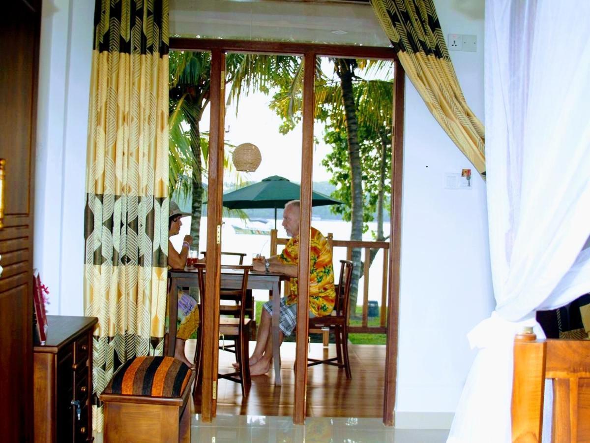 Koggala Lake View P&J Villa المظهر الخارجي الصورة